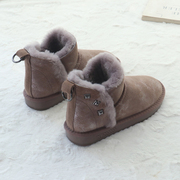 羊毛雪地靴女冬季真皮女靴铆钉防滑靴子女百搭加厚保暖短靴子
