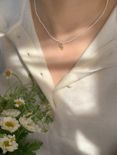 llab天然小米粒珍珠项链，女法式气质，925银镀金玫瑰花锁骨链