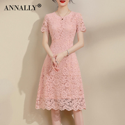 Annally夏装法式优雅气质中长款A字粉红色蕾丝连衣裙短袖