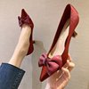鞋子2024女细跟高跟鞋绸缎面，红色婚鞋蝴蝶结中跟5cm浅口单鞋