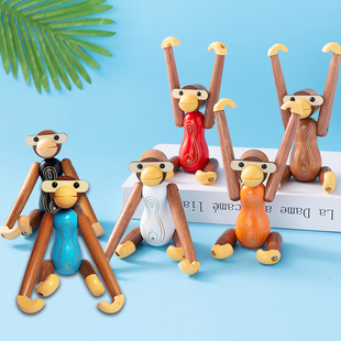创意实木猴子摆件小挂件，木质木偶家居装饰工艺品，儿童房吉祥物玩偶