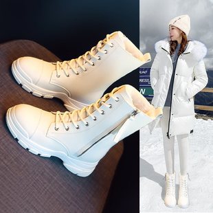 马丁靴女鞋2021年雪地靴长靴冬季加绒棉鞋白色靴子秋冬中筒靴