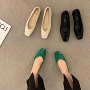 香港复古平底单鞋女秋季2023方头法式时尚百搭浅口软底豆豆鞋