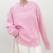2024年秋冬季女士粉色长袖圆套头透气镂空宽松通勤针织毛衣