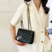 夏季小包包女2022韩版斜跨女包菱格链条包高级质感珍珠小方包