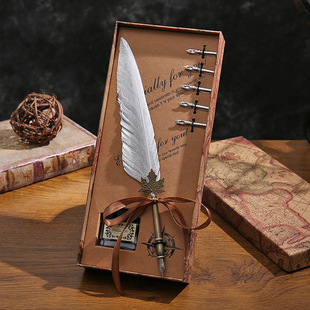 哈利波特羽毛笔欧式复古学生礼盒装蘸水钢笔生日礼物毕业教师