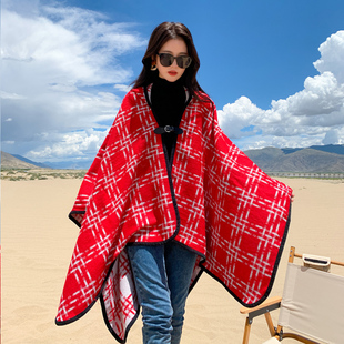 大红色民族风围巾披肩女秋冬季外搭旅游拍照百搭丝巾斗篷沙漠