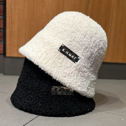 羊羔绒渔夫帽女冬季加厚保暖护耳帽日系金属标大头围遮脸水桶盆帽