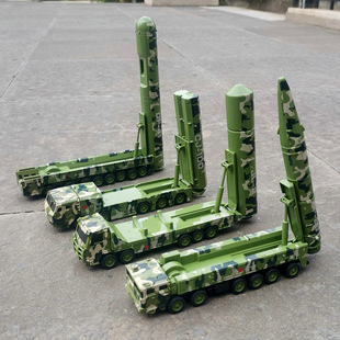 合金坦克军事战车，战斗飞机东风洲际导弹，推土挖掘模型男孩益智玩具