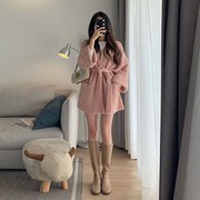 冬季2021年小香风针织开衫休闲粉色毛衣厚外套女装秋冬装韩版