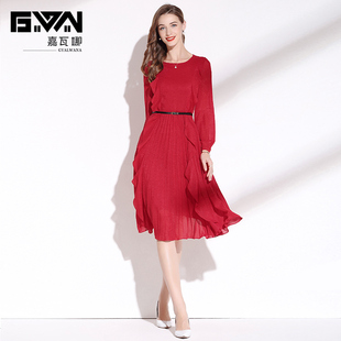 红色长袖连衣裙2024女春装，百褶拼接收腰，气质雪纺打底裙中长款