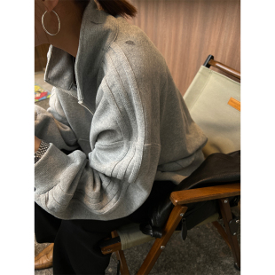 2023小个子春秋款无帽，灰色拉链短款宽松oversize卫衣外套女