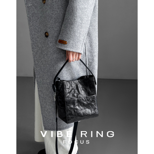 Vibe Ring/极简复古小水桶包植鞣头层牛皮高级感大容量单肩斜挎包