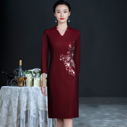 中国风改良低领旗袍洋气喜婆婆妈妈婚宴礼服中年气质大码连衣裙春