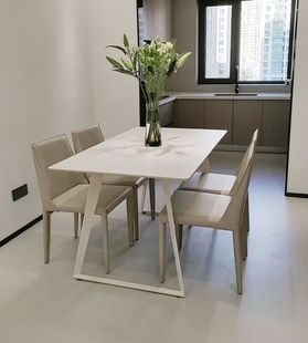 岩板餐桌椅组合现代简约餐桌长方形小户型奶油风意式极简吃饭桌椅