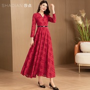 2024秋红色蕾丝连衣裙，女长袖洋气，显瘦减龄气质长款大摆裙长裙