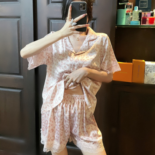 维多控粉色豹纹睡衣女夏季真丝宽松衬衫短袖短裤蕾丝家居服两件套