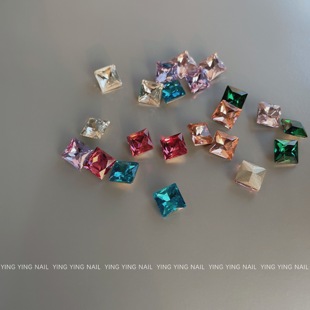 美甲k9裸钻装饰饰品异型玻璃彩色，正方尖底堆钻海蓝玫红8*8mm