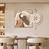 奶油侘寂风餐厅装饰画挂钟，组合壁画现代简约餐桌，背景墙画大象时钟