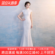 白色旗袍2023走秀改良版，鱼尾冬季长款演出服宴会，晚礼服气质女