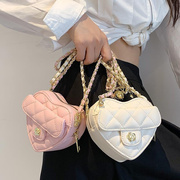 小众设计粉色包包女士，2023时尚链条单肩包洋派，百搭斜挎爱心包