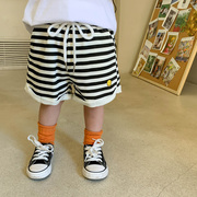 儿童夏装休闲外穿运动裤子黑白条纹系带婴儿男女，宝宝短裤夏季薄款