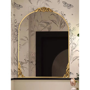 欧式轻奢化妆镜LED卫生间镜子法式拱形浴室镜复古角花卫浴镜挂墙