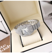 韩国TT满水钻小方形手表女士钢带时尚休闲小众轻奢气质石英表