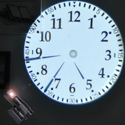 led投影钟时尚创意当夜灯照明用大投影挂钟带遥控器送双表盘