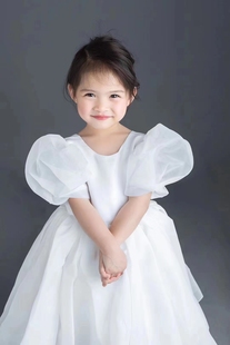 白纱裙女孩4岁5欧根纱公主裙连衣裙白色摄影服装演出服生日宴礼服