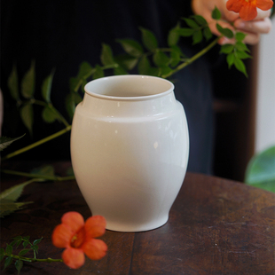曼叙恬素新中式陶瓷，小罐子手工拉坯花器桌面，花瓶摆件简约