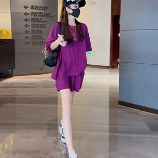 韩系减龄休闲运动套装女夏宽松遮肉显瘦慵懒风紫色短袖短裤两件套