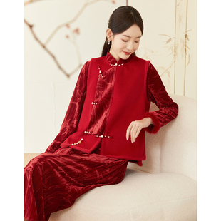 山有色秋冬款唐装女中国风新中式，马甲茶服复古背心上衣红色拜年服