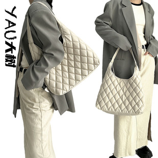 YAU大树 小香风菱格单肩包小众设计白色通勤包包大容量购物袋韩版