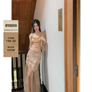 walkindark莫奈玫瑰·蕾丝花边手绘印花弹力针织，吊带小上衣两色