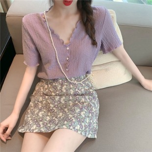 夏季法式温柔风v领褶皱雪纺衫女香芋紫色短款上衣显瘦薄款短袖t恤