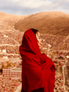 色达披肩女西藏青海湖旅游拍照超大纯色围巾厚保暖复古斗篷红