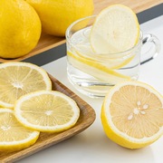 现摘新鲜黄柠檬皮薄多汁柠檬黄柠檬饮品奶茶店酸柠檬5斤