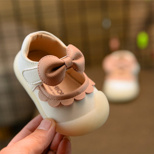 春秋季女宝宝鞋子1-2岁0一1婴儿学步鞋防滑软底，秋款幼儿公主单鞋