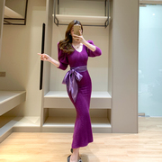紫色绒面连衣裙冬季法式复古宫廷袖V领蝴蝶结修身包臀鱼尾裙