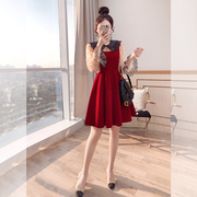 赫本风法式裙子2022年春装女装娃娃领长袖网纱丝绒红色连衣裙