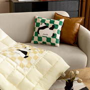 熊猫抱枕被子两用二合一午睡毯子办公室枕头空调被汽车载靠枕折叠