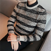 韩版潮流时尚厚款保暖撞色条纹，衬衫领毛衣男套头针织衫假两件毛衫