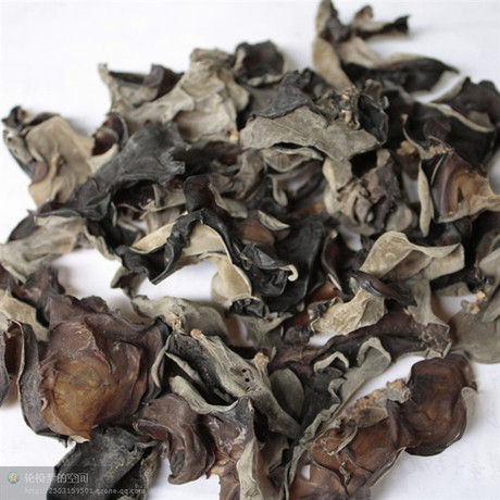 四川土特产木耳青川青岗树椴木单片木耳国家认