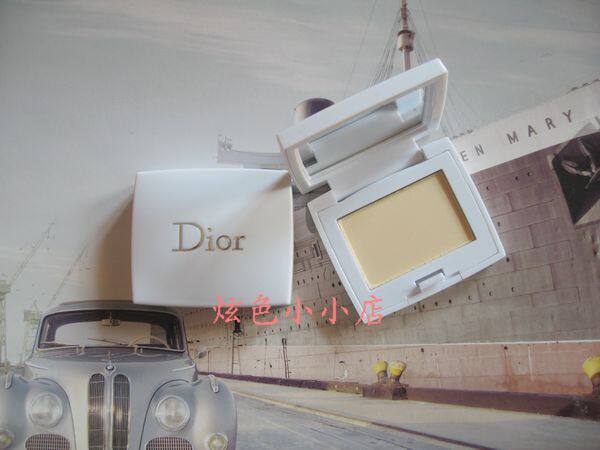 D 雪晶灵无暇美白粉饼SPF25PA+++4g,便携式 价格:48.00