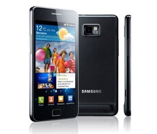 Мобильный телефон samsung/三星 i9105p 双核安卓 智能手机大陆行蓝白包邮送充电宝