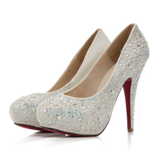 求达芙妮D18白色单鞋.带星星钻的哦–淘宝鞋