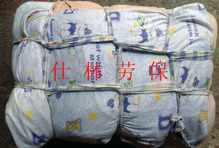 勞保用品舊抹布機器機械擦布工業擦機布舊抹布8公斤/捆 舊布在類目 居家日用, 防護用品, 其它勞保用品中 - 來自Buy2taobao.com提供專業的淘寶代購服務