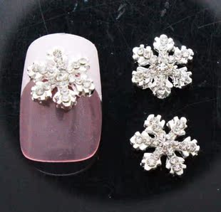  镶嵌满满闪亮水钻 美甲饰品贴花 立体合金全水钻雪花 圣诞节冬天