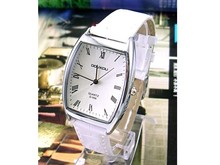 Square!  Hombres Watch tendencia de moda fábrica de relojes [57000] para obligar a los blancos reloj correa reloj